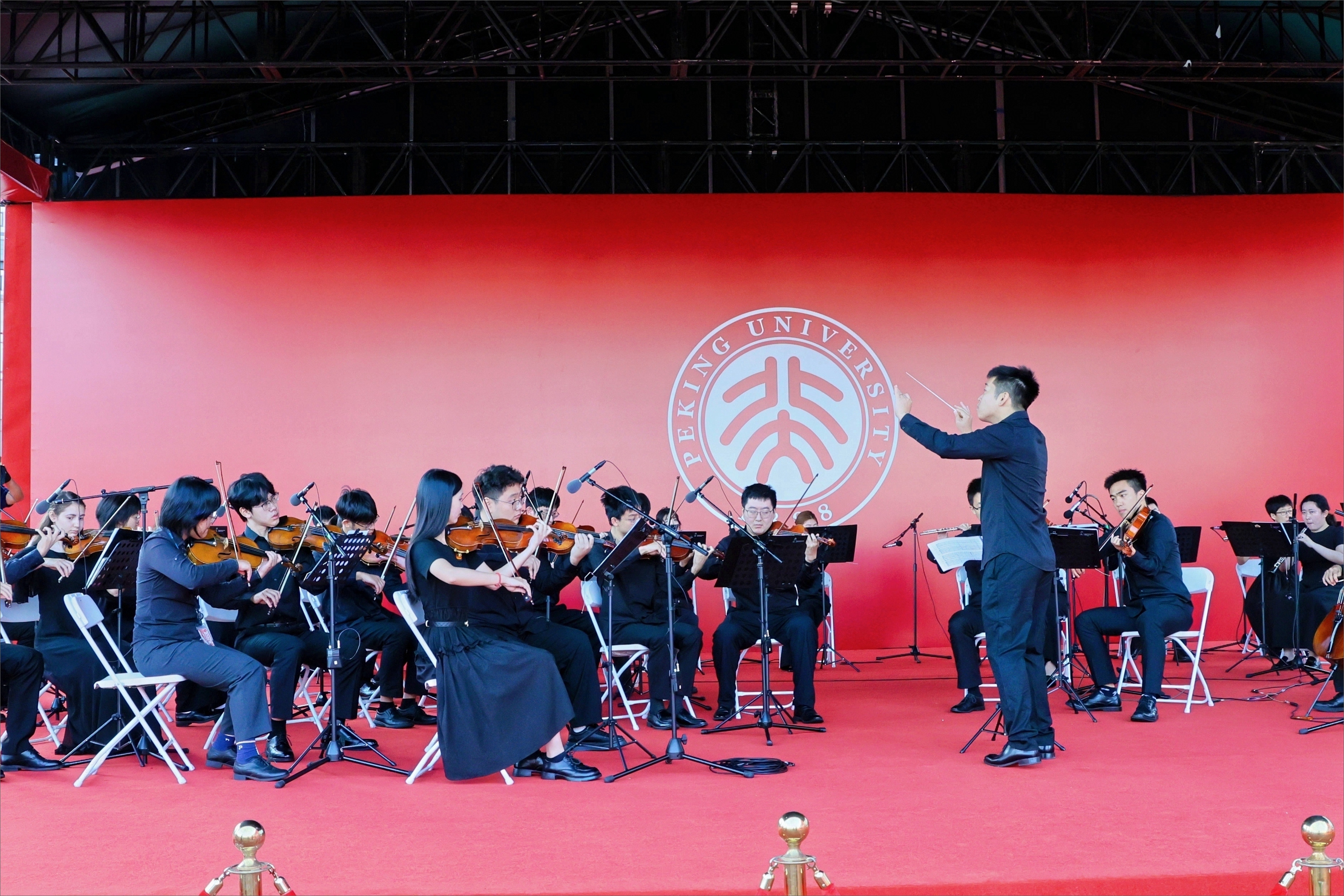 锚定新坐标,奋楫再启航——北京大学举行2026年开学典礼3.jpg 锚定新坐标,奋楫再启航——北京大学举行2026年开学典礼3.jpg