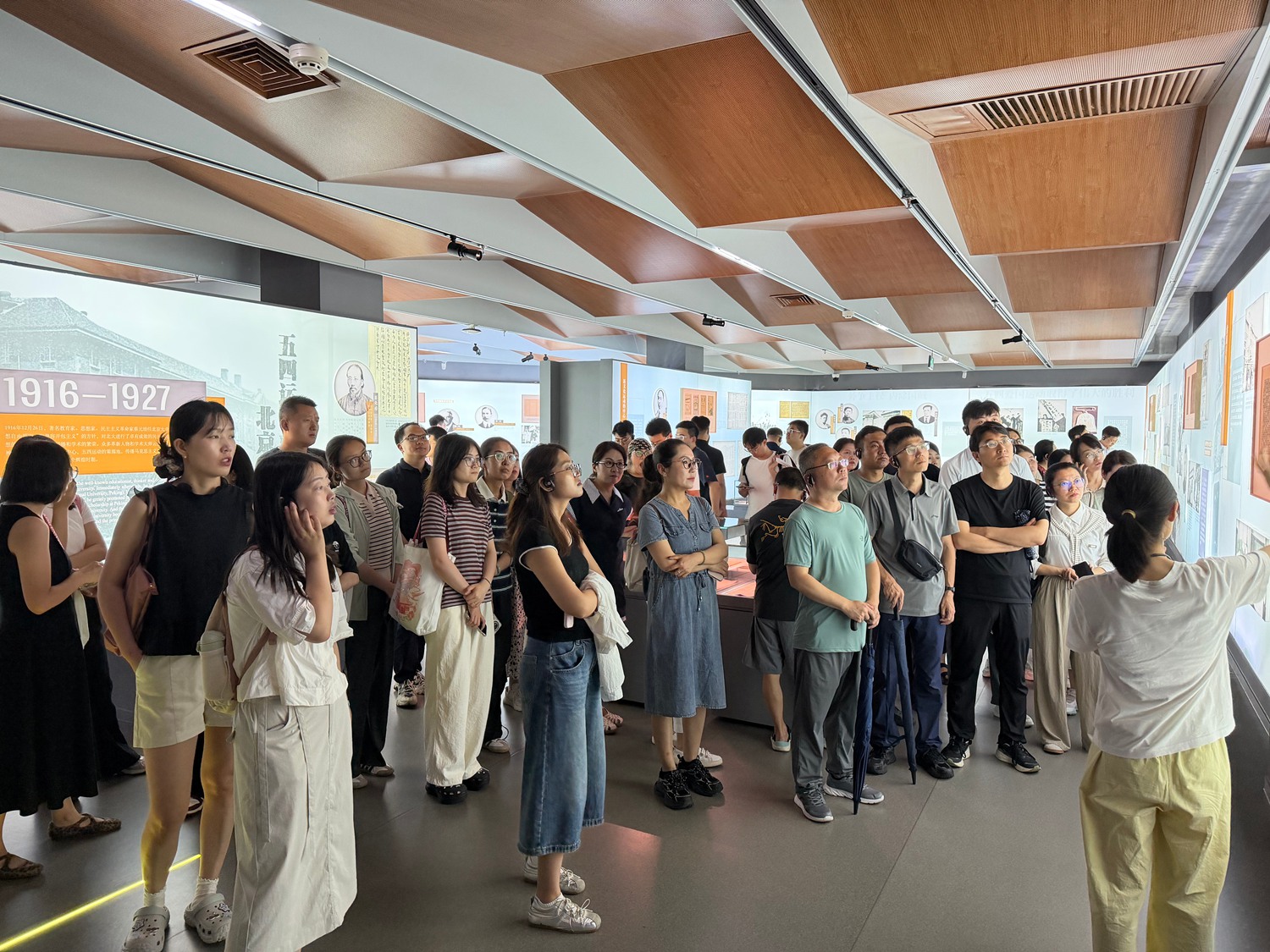 研学赋能强本领，校际协同育新人     北京大学—石河子大学、西藏大学辅导员专业能力提升研修班举行2.jpg